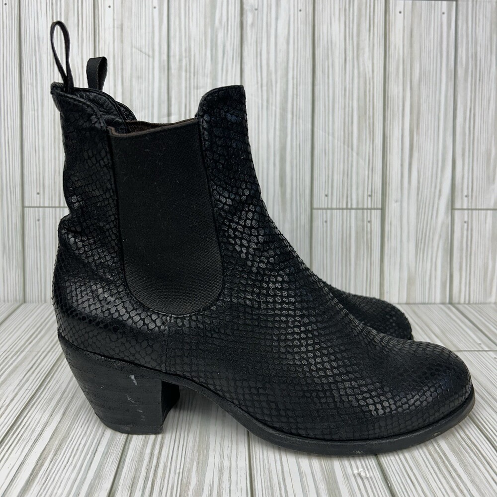Officine Creative Legrand Black Snakeskin Boots Leather Booties Elastic Size 38